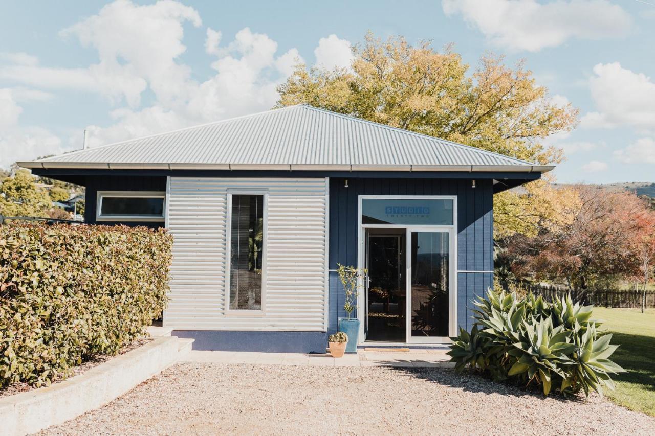 S T U D I O 22 Peaceful Retreat With Garden Views Apartman Port Lincoln Kültér fotó